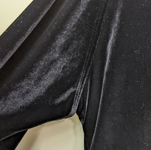 Anne Klein NWT Velour Wide Neck Top Sz L - Picture 8 of 12